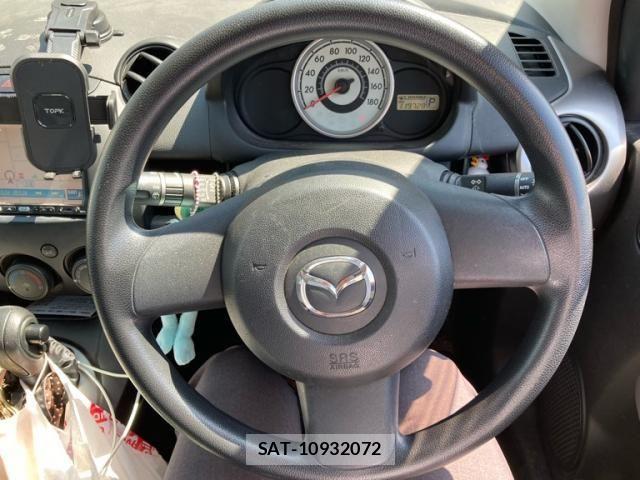 Mazda DEMIO 2007-12 8229578-15