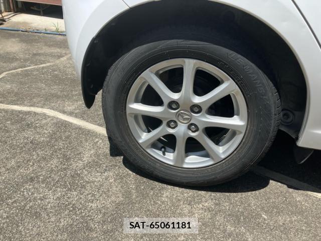 Mazda DEMIO 2011-08 8229573-10