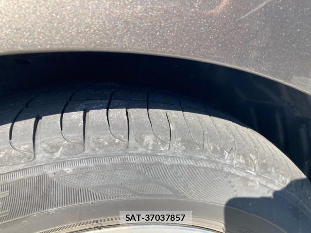 Mazda DEMIO 2017-05 8229569-8