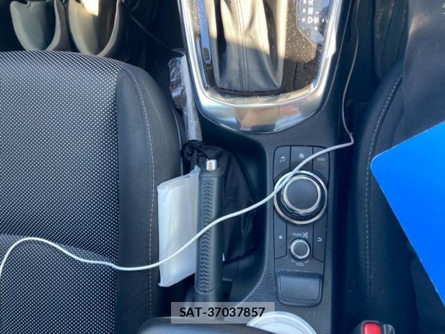 Mazda DEMIO 2017-05 8229569-21