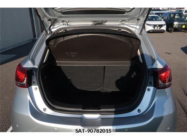 Mazda DEMIO 2018-10 8229567-13