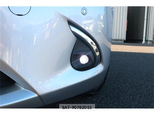 Mazda DEMIO 2018-10 8229567-15