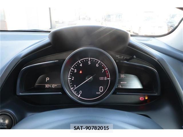 Mazda DEMIO 2018-10 8229567-23