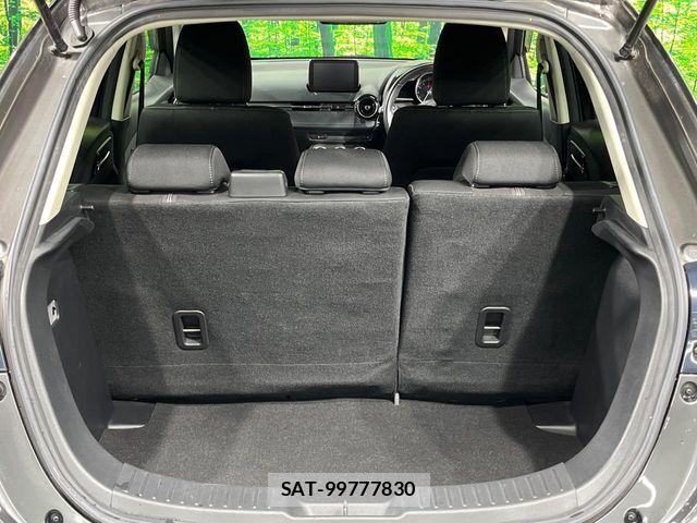 Mazda DEMIO 2018-03 8229568-9