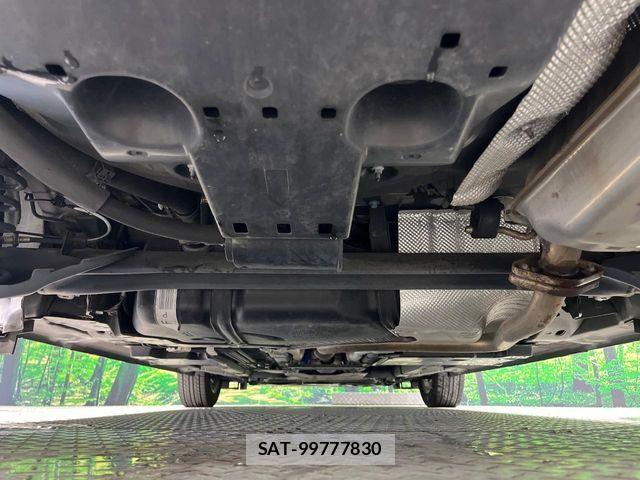 Mazda DEMIO 2018-03 8229568-18