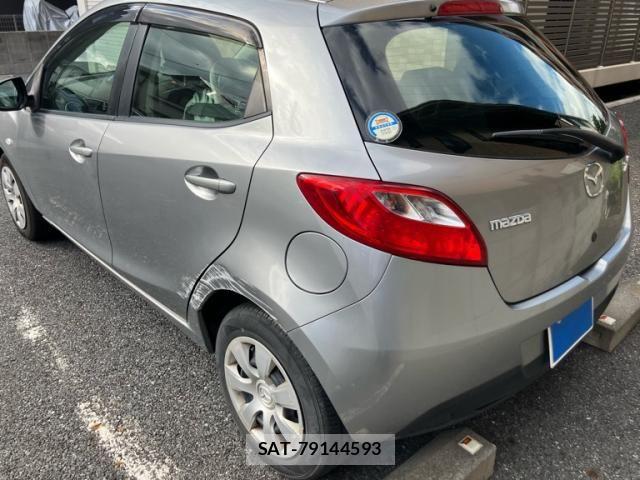 Mazda DEMIO 2013-09 8229586-3