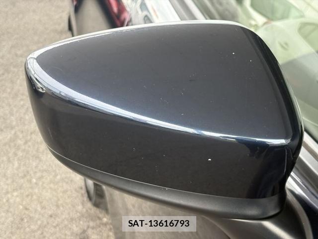Mazda DEMIO 2014-12 8229571-18