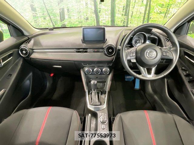 Mazda DEMIO 2016-08 8245076-1