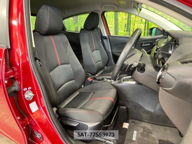 Mazda DEMIO 2016-08 8245076-7