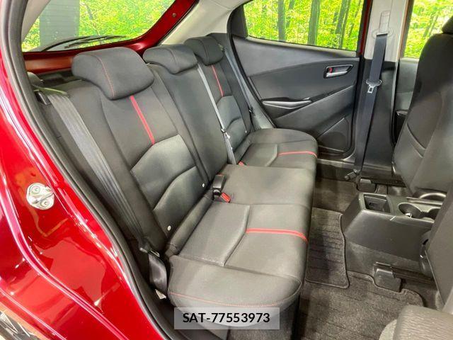 Mazda DEMIO 2016-08 8245076-8