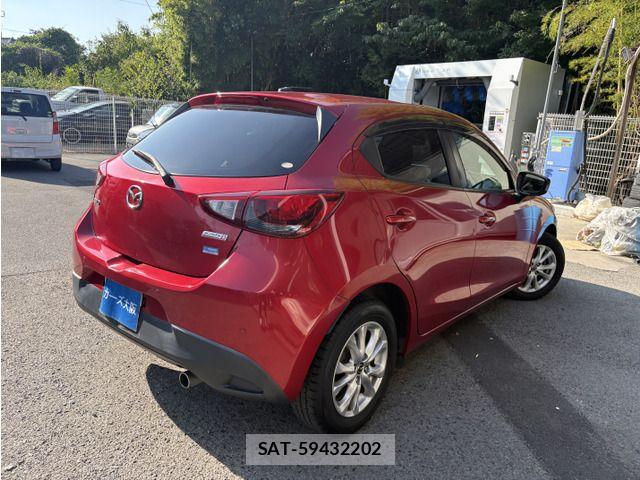 Mazda DEMIO 2015-09 8245078-3