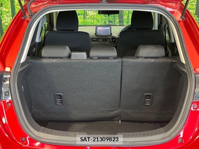 Mazda DEMIO 2017-09 8245074-9