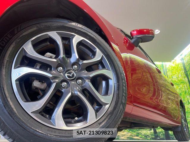 Mazda DEMIO 2017-09 8245074-12