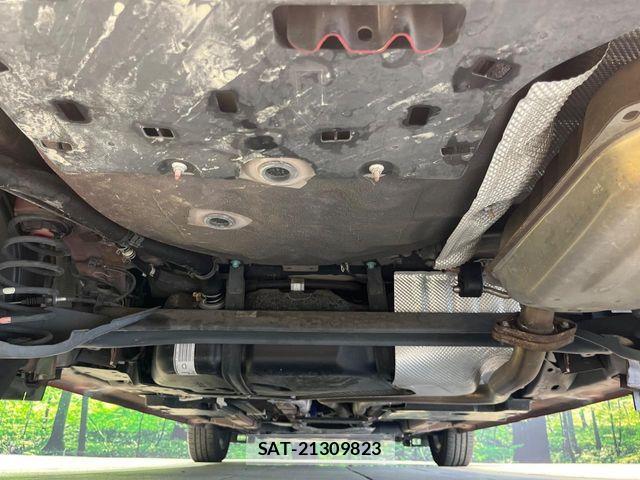 Mazda DEMIO 2017-09 8245074-18