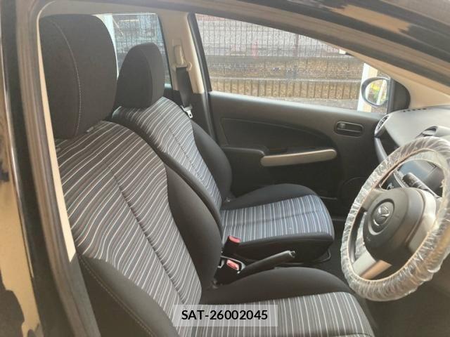 Mazda DEMIO 2008-09 8245080-8