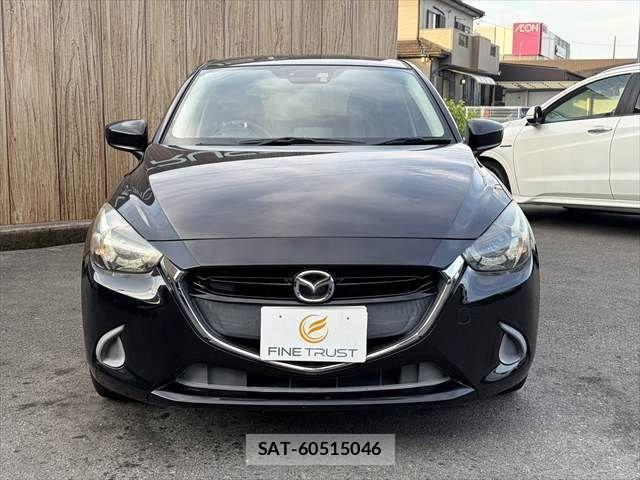 Mazda DEMIO 2016-03 8245077-12