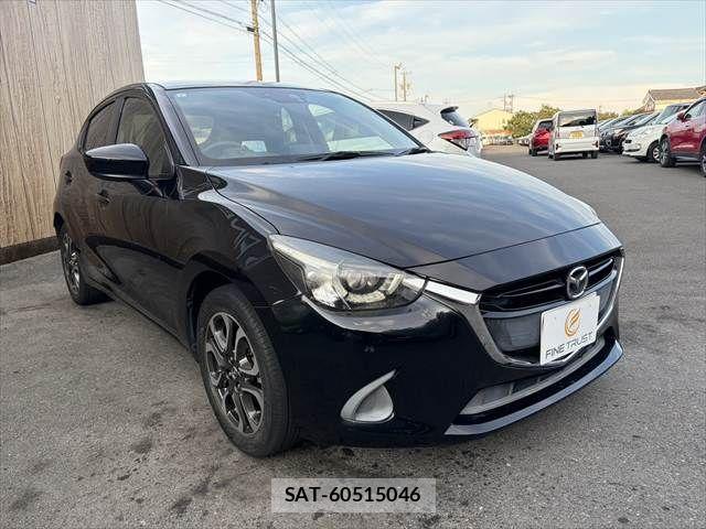 Mazda DEMIO 2016-03 8245077-13