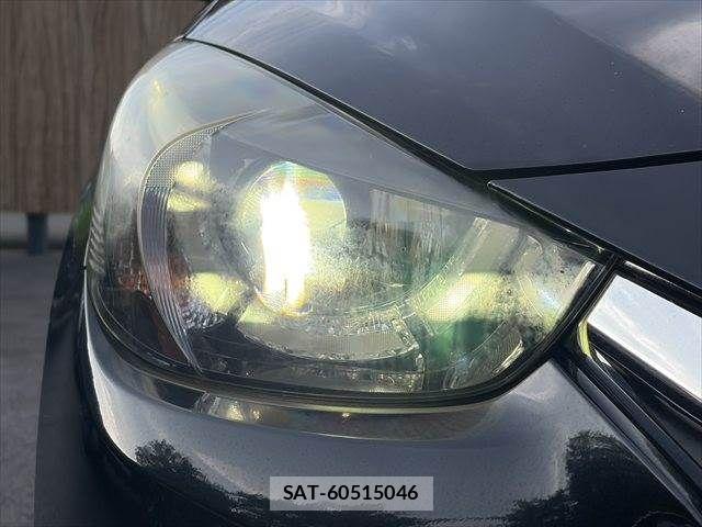 Mazda DEMIO 2016-03 8245077-26