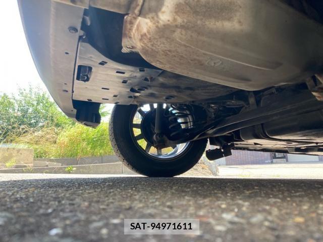 Mazda DEMIO 2015-06 8245079-4
