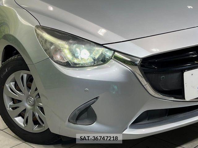 Mazda DEMIO 2018-04 8245075-11