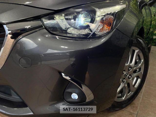 Mazda DEMIO 2019-07 8314248-11