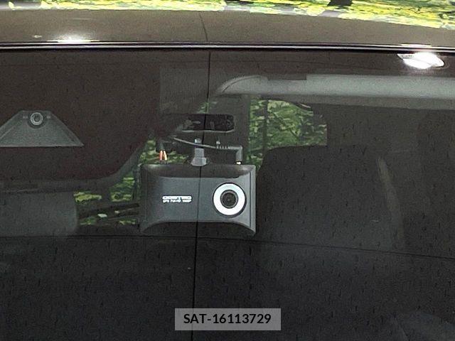 Mazda DEMIO 2019-07 8314248-5