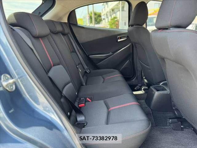 Mazda DEMIO 2016-06 8314249-18