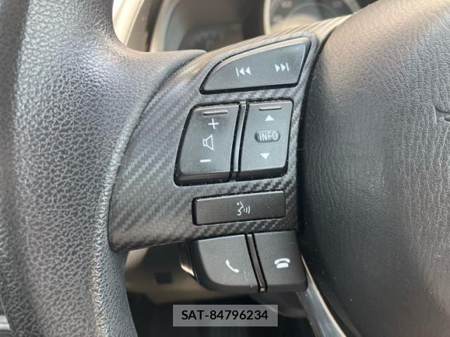 Mazda DEMIO 2015-11 8314259-16