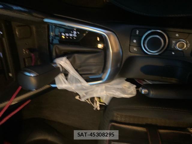 Mazda DEMIO 2018-02 8314258-10