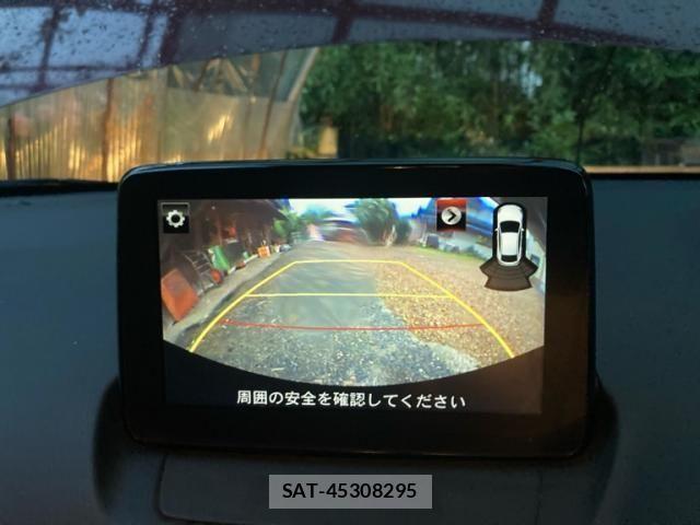 Mazda DEMIO 2018-02 8314258-11
