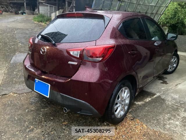 Mazda DEMIO 2018-02 8314258-1