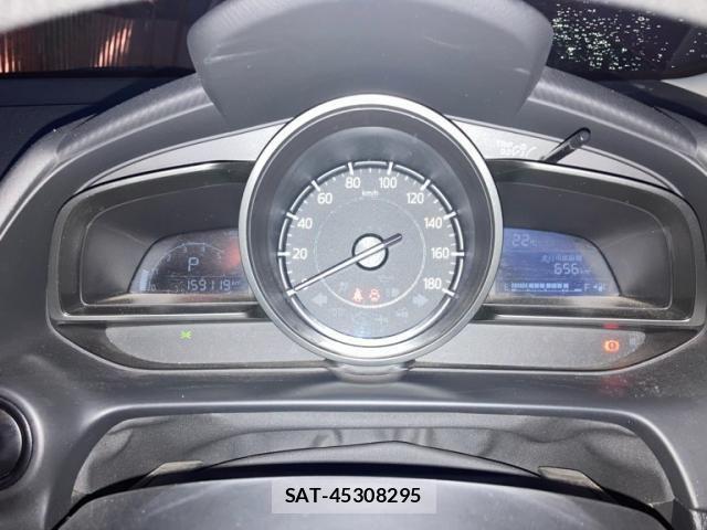 Mazda DEMIO 2018-02 8314258-8