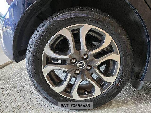 Mazda DEMIO 2015-11 8314253-29