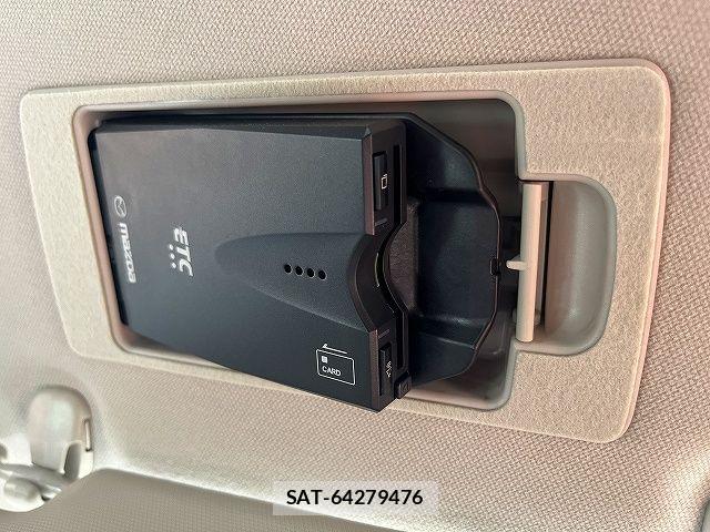Mazda DEMIO 2017-09 8314246-15