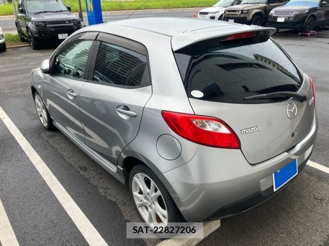 Mazda DEMIO 2009-10 8314263-3