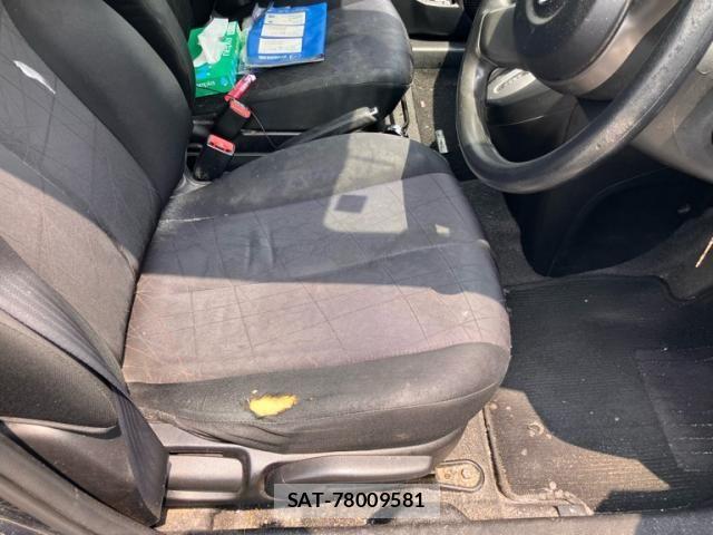 Mazda DEMIO 2013-12 8314265-12