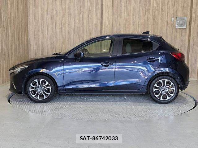 Mazda DEMIO 2018-03 8314251-20
