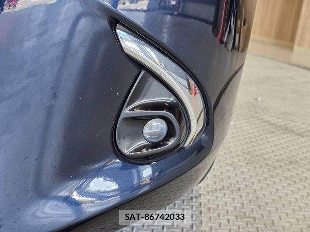 Mazda DEMIO 2018-03 8314251-22