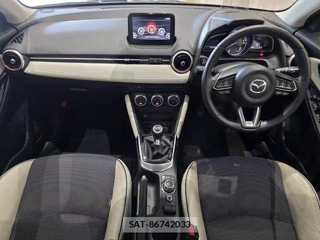 Mazda DEMIO 2018-03 8314251-2