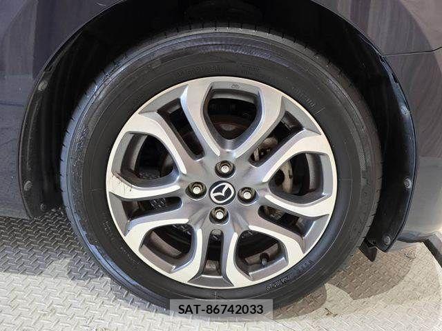 Mazda DEMIO 2018-03 8314251-29