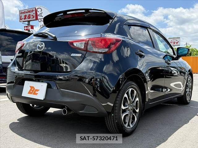 Mazda DEMIO 2016-08 8314260-12