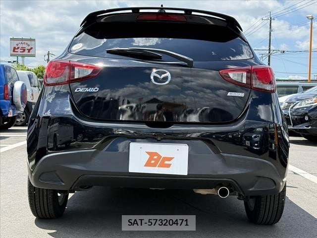 Mazda DEMIO 2016-08 8314260-13