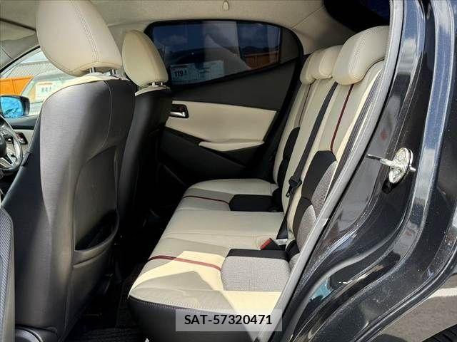 Mazda DEMIO 2016-08 8314260-17