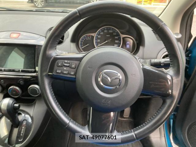 Mazda DEMIO 2014-01 8314261-5