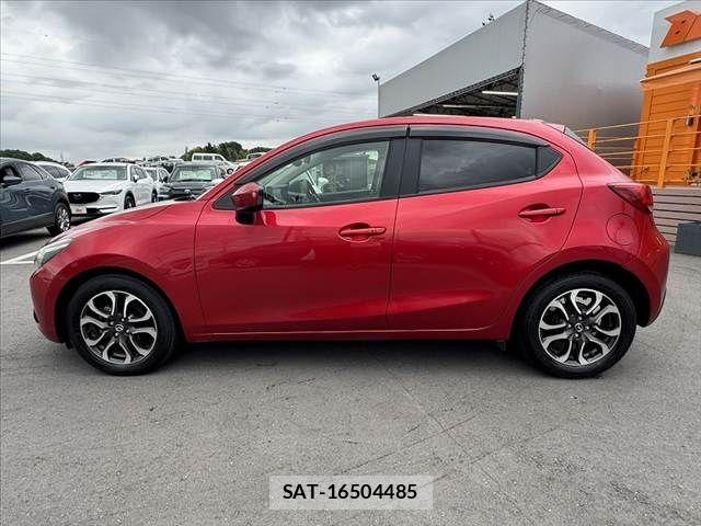 Mazda DEMIO 2015-05 8314252-10