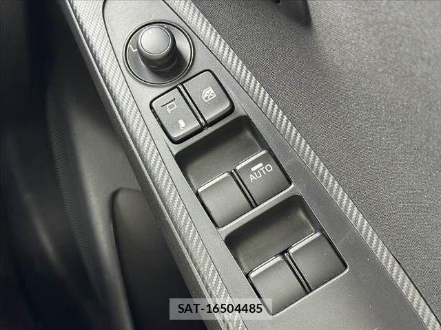 Mazda DEMIO 2015-05 8314252-24