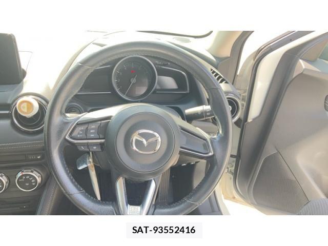 Mazda DEMIO 2018-09 8314247-16