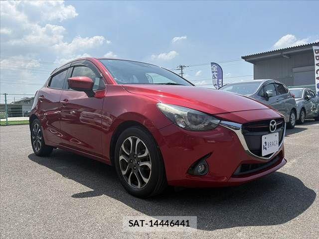 Mazda DEMIO 2016-05 8314254-9