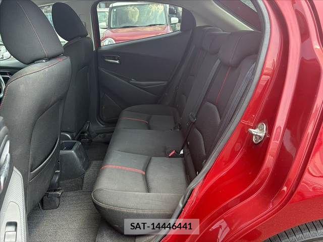 Mazda DEMIO 2016-05 8314254-18