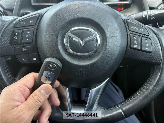 Mazda DEMIO 2016-05 8314254-28
